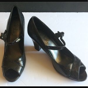 ⚫️ Life stride heels ⚫️